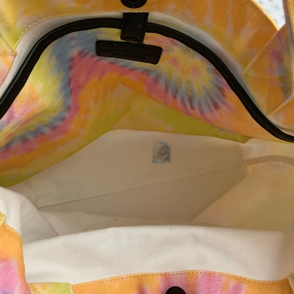 NWT like dream tie dye bag. - Picture 3 of 3
